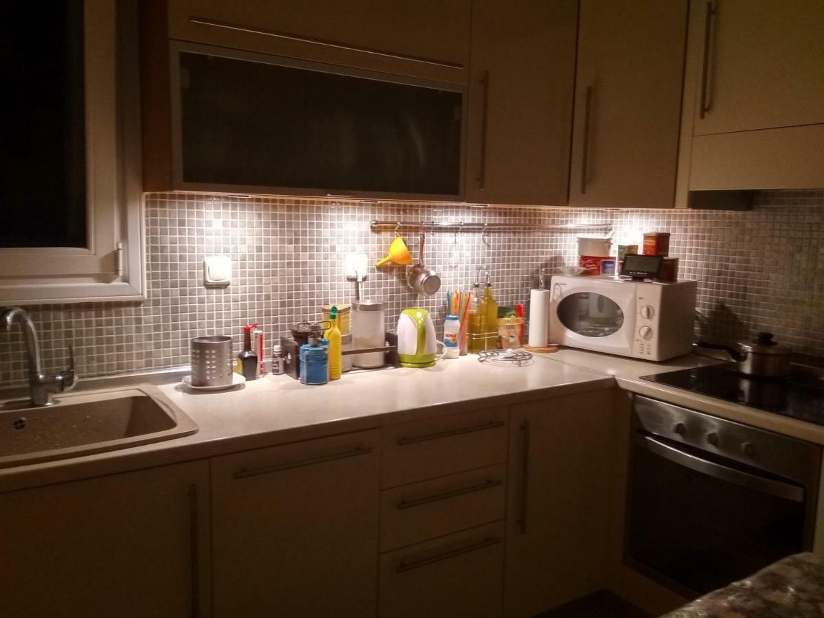 Anna Apartment In Kypseli アテネ エクステリア 写真