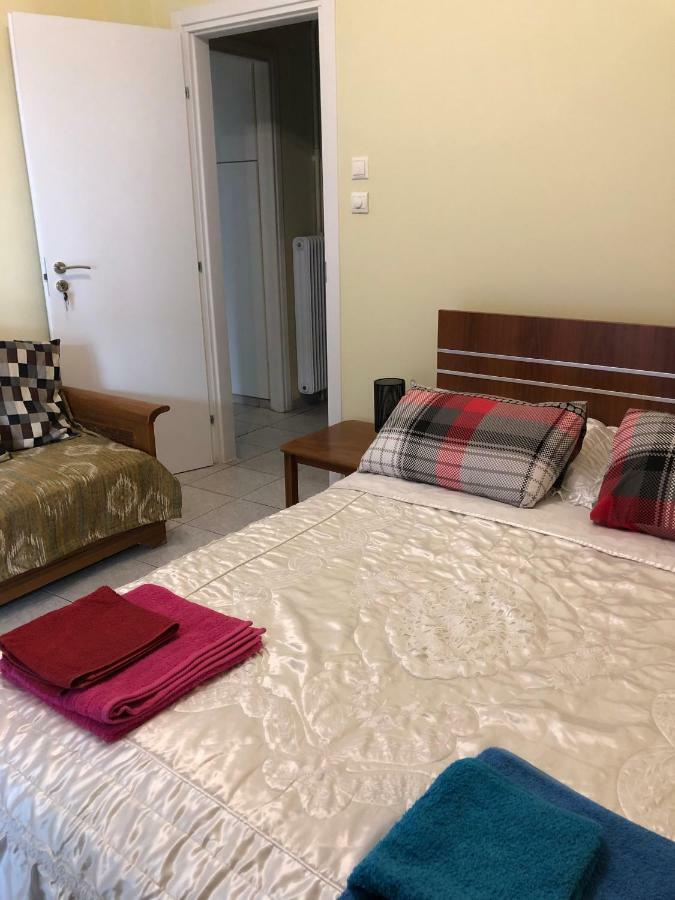 Anna Apartment In Kypseli アテネ エクステリア 写真