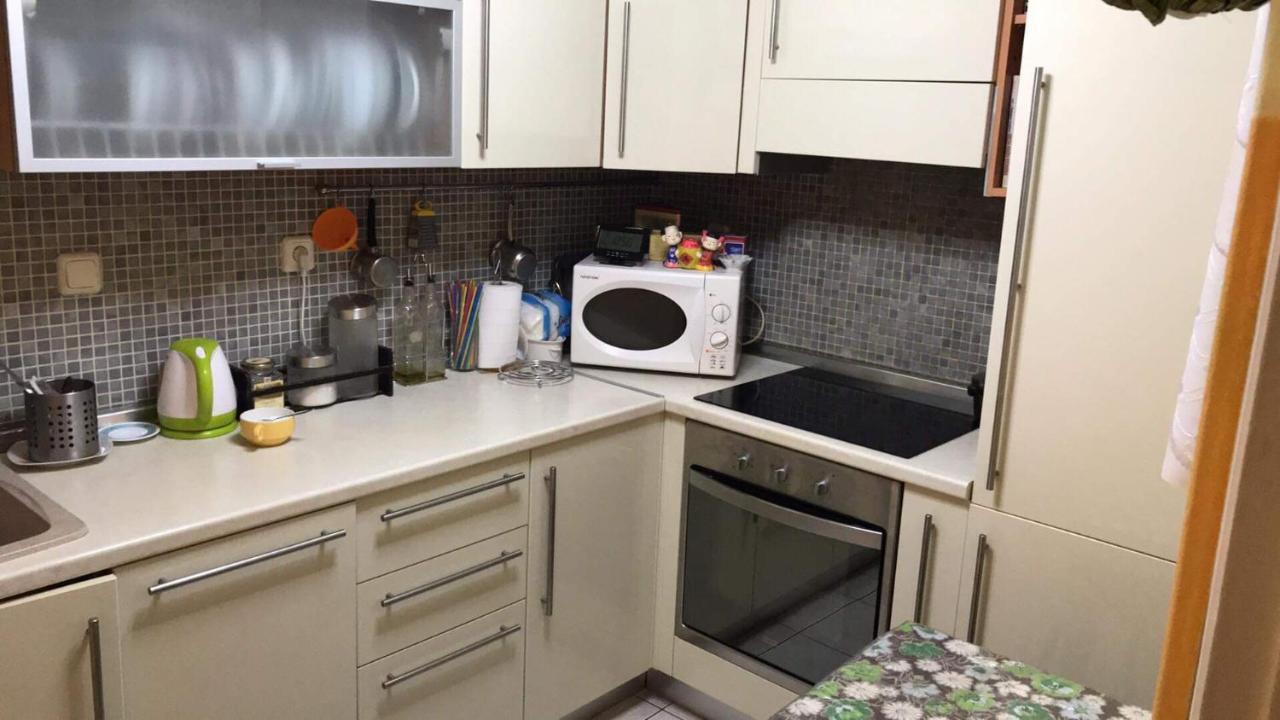 Anna Apartment In Kypseli アテネ エクステリア 写真