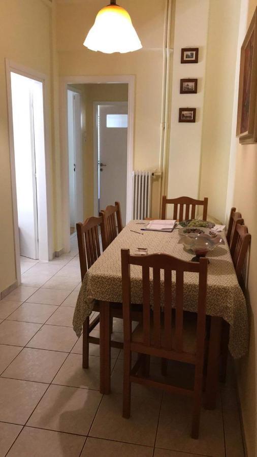 Anna Apartment In Kypseli アテネ エクステリア 写真